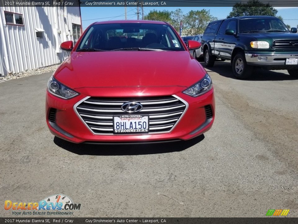 2017 Hyundai Elantra SE Red / Gray Photo #3