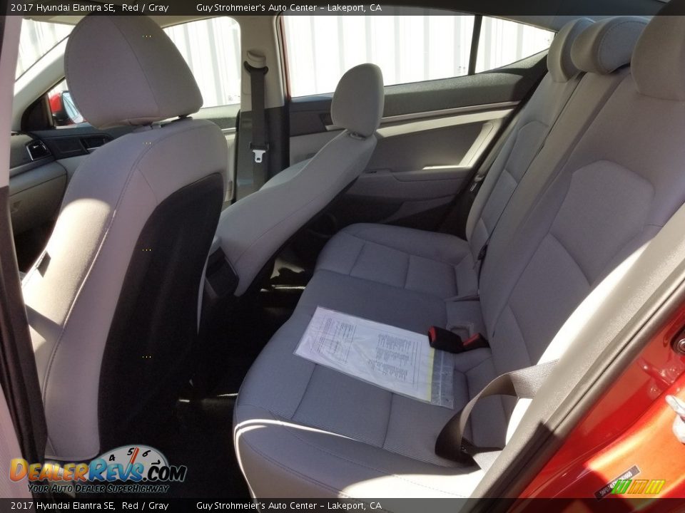 2017 Hyundai Elantra SE Red / Gray Photo #10