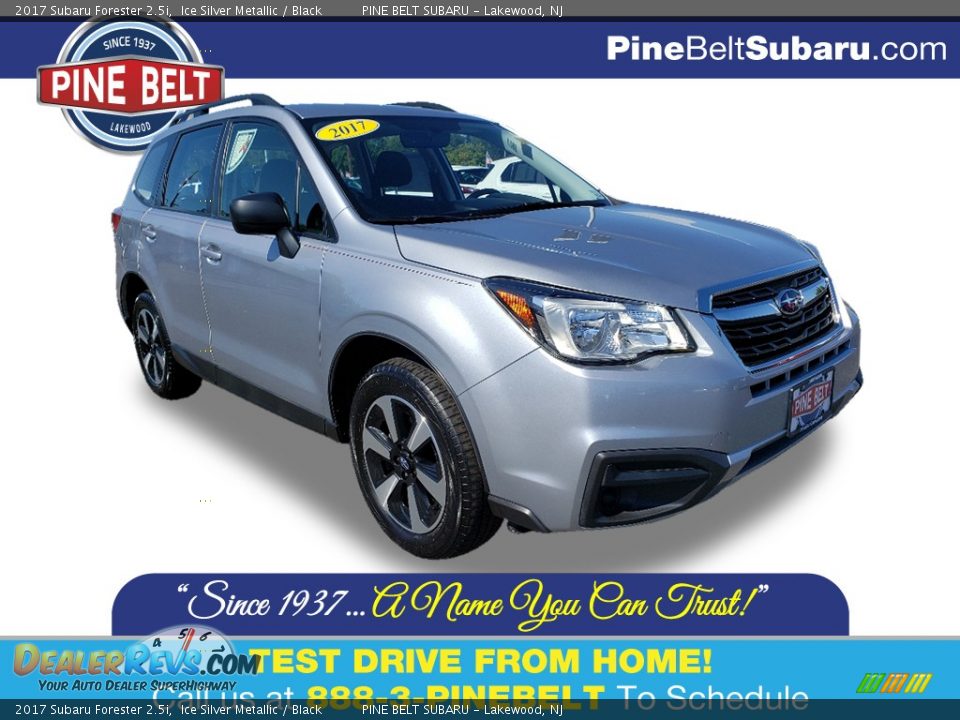 2017 Subaru Forester 2.5i Ice Silver Metallic / Black Photo #1