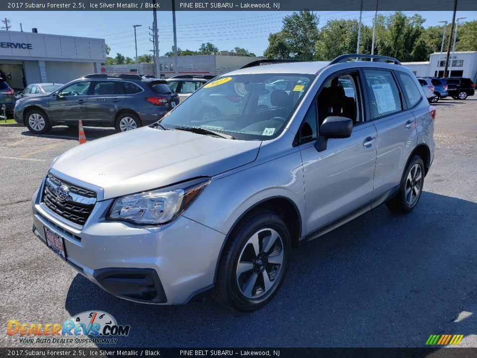 2017 Subaru Forester 2.5i Ice Silver Metallic / Black Photo #3