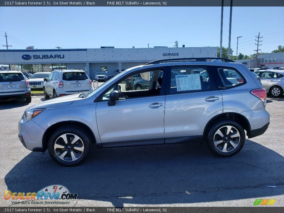 2017 Subaru Forester 2.5i Ice Silver Metallic / Black Photo #4