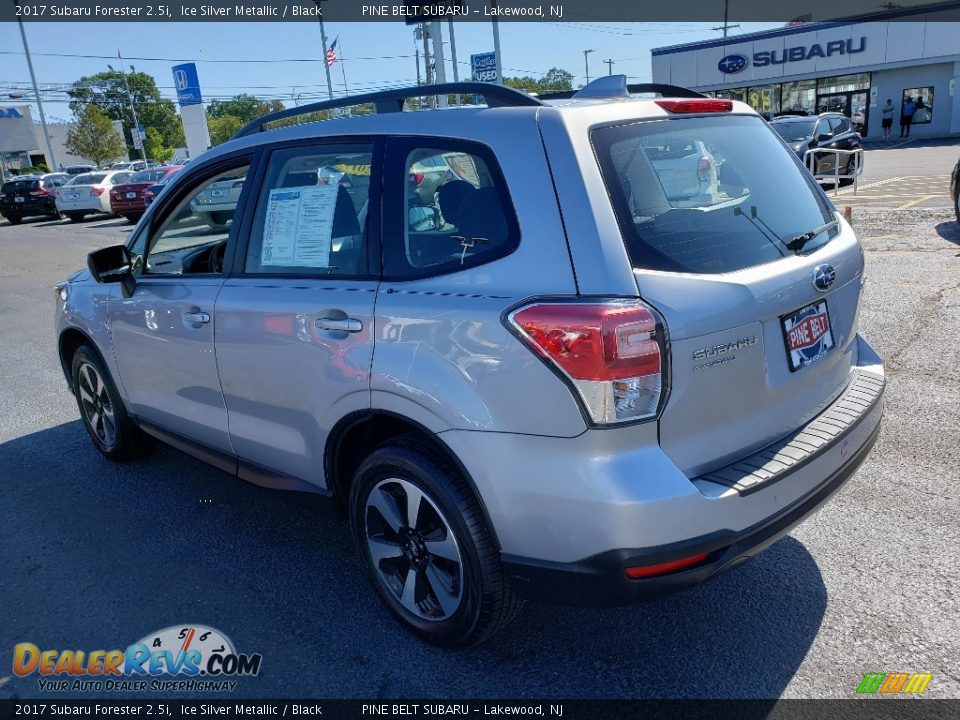 2017 Subaru Forester 2.5i Ice Silver Metallic / Black Photo #5