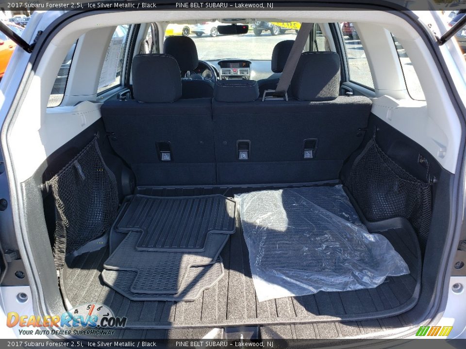 2017 Subaru Forester 2.5i Ice Silver Metallic / Black Photo #19