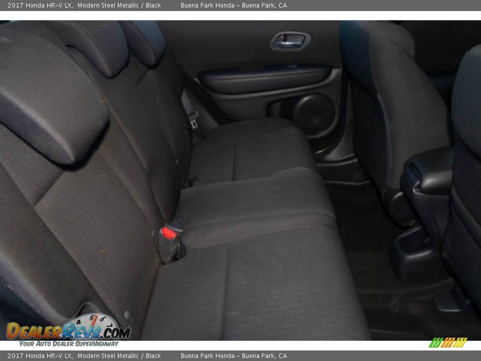 2017 Honda HR-V LX Modern Steel Metallic / Black Photo #20