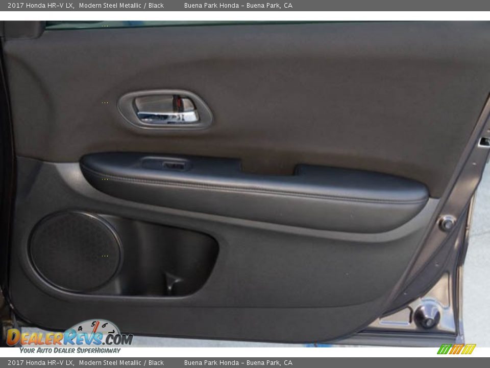 2017 Honda HR-V LX Modern Steel Metallic / Black Photo #31