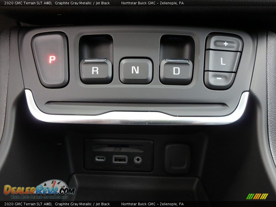 2020 GMC Terrain SLT AWD Shifter Photo #18