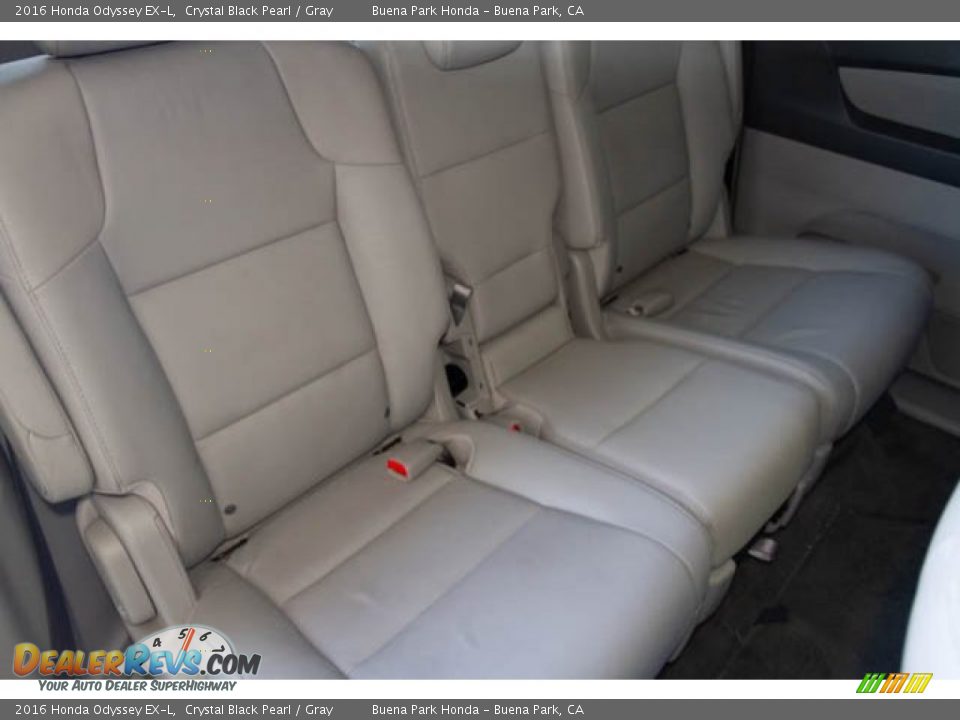 2016 Honda Odyssey EX-L Crystal Black Pearl / Gray Photo #31