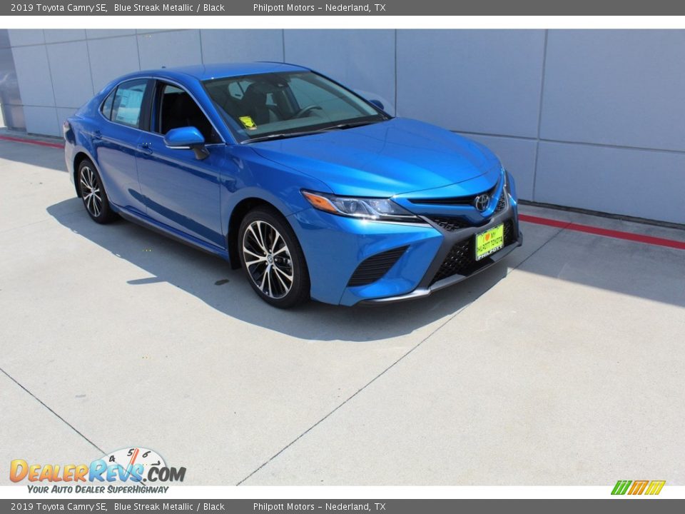 2019 Toyota Camry SE Blue Streak Metallic / Black Photo #2
