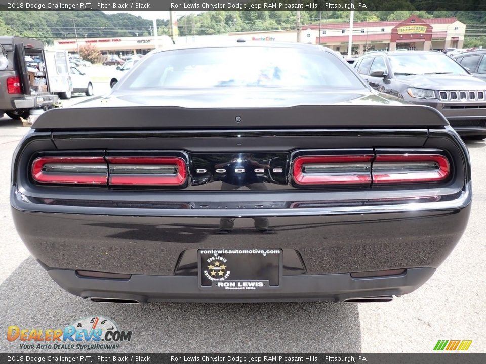 2018 Dodge Challenger R/T Pitch Black / Black Photo #4