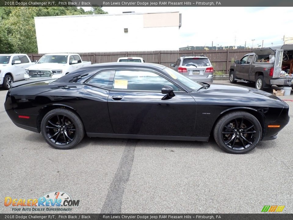 2018 Dodge Challenger R/T Pitch Black / Black Photo #7