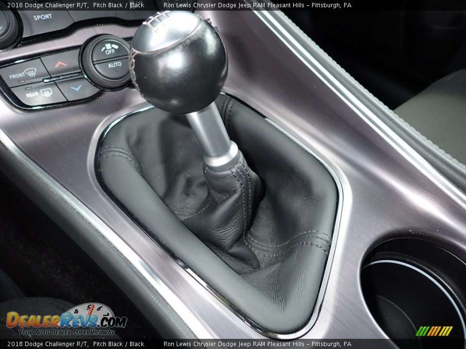 2018 Dodge Challenger R/T Pitch Black / Black Photo #17