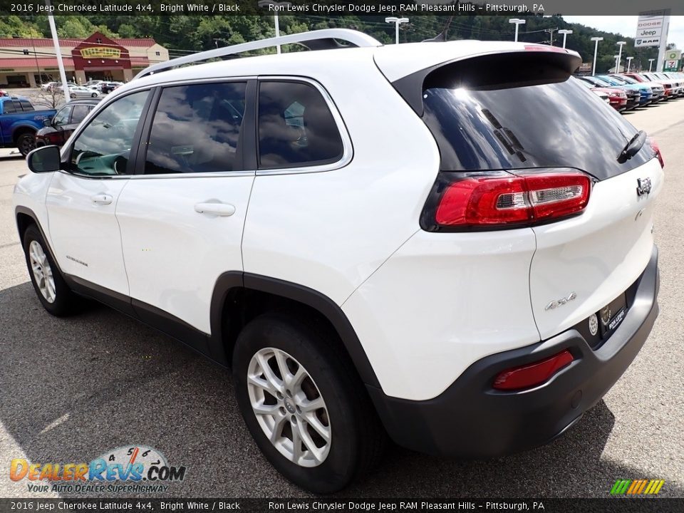 2016 Jeep Cherokee Latitude 4x4 Bright White / Black Photo #3