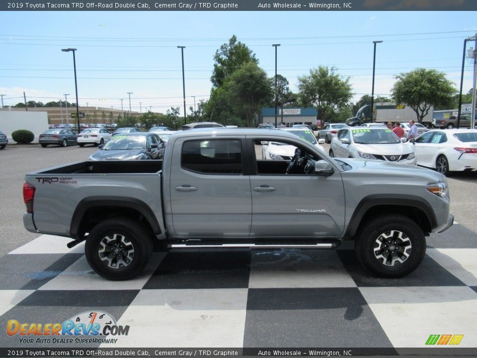 2019 Toyota Tacoma TRD Off-Road Double Cab Cement Gray / TRD Graphite Photo #3