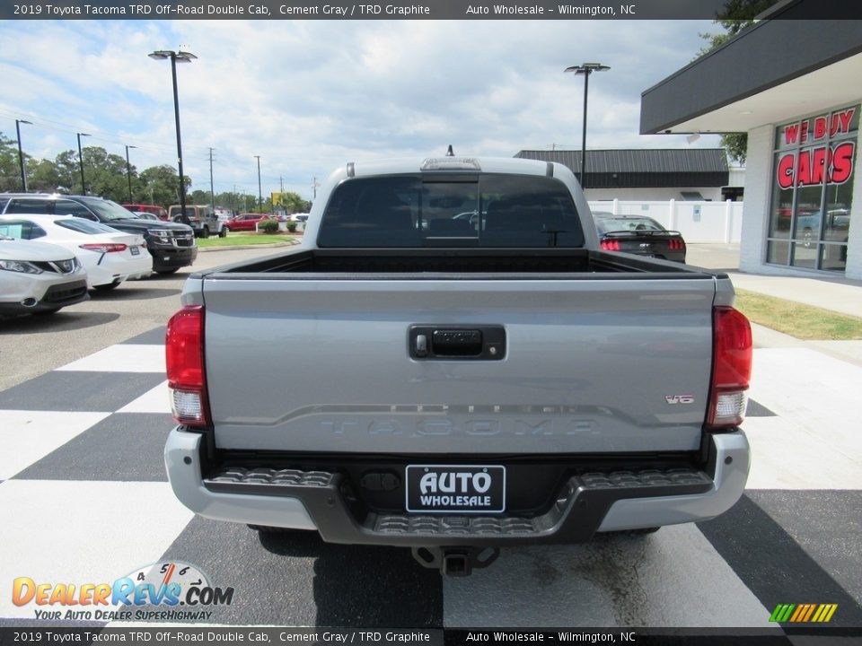 2019 Toyota Tacoma TRD Off-Road Double Cab Cement Gray / TRD Graphite Photo #4