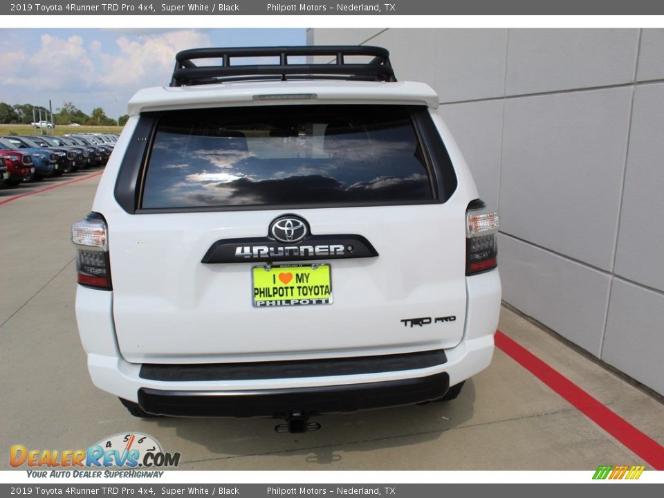 2019 Toyota 4Runner TRD Pro 4x4 Super White / Black Photo #7