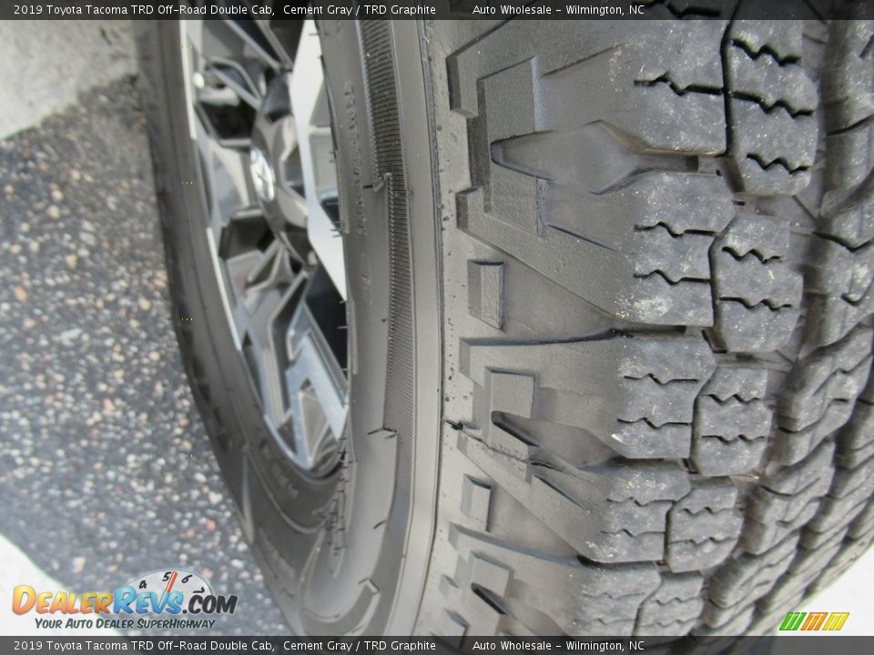 2019 Toyota Tacoma TRD Off-Road Double Cab Cement Gray / TRD Graphite Photo #8
