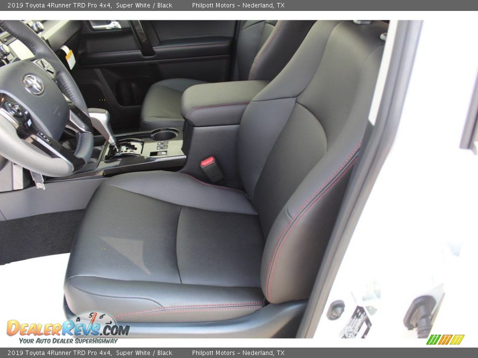 2019 Toyota 4Runner TRD Pro 4x4 Super White / Black Photo #10