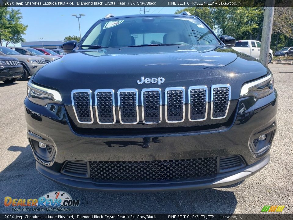 2020 Jeep Cherokee Latitude Plus 4x4 Diamond Black Crystal Pearl / Ski Gray/Black Photo #2