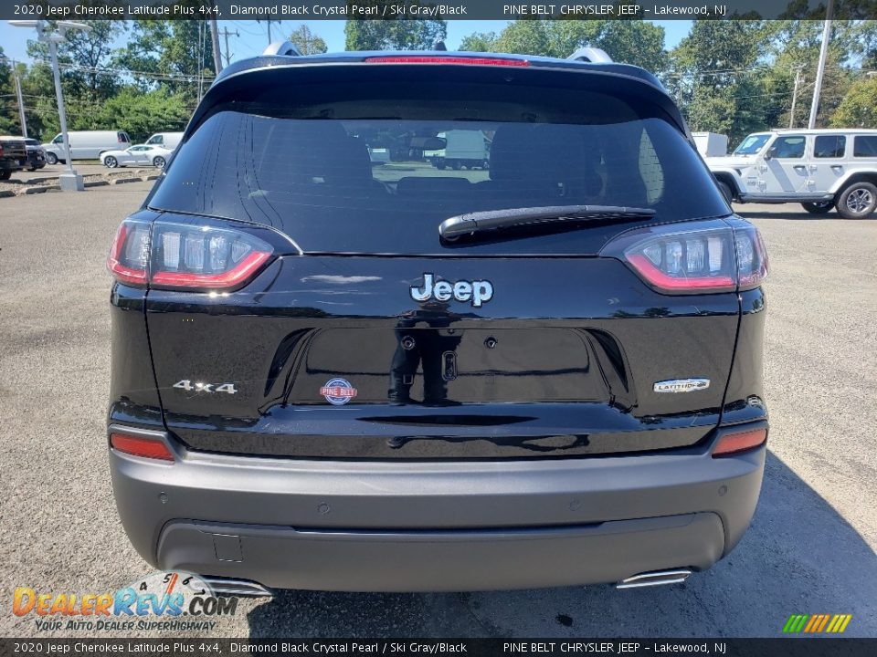 2020 Jeep Cherokee Latitude Plus 4x4 Diamond Black Crystal Pearl / Ski Gray/Black Photo #5