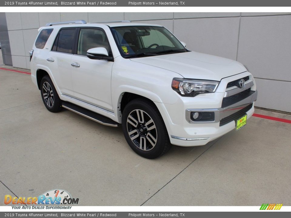 Front 3/4 View of 2019 Toyota 4Runner Limited Photo #2
