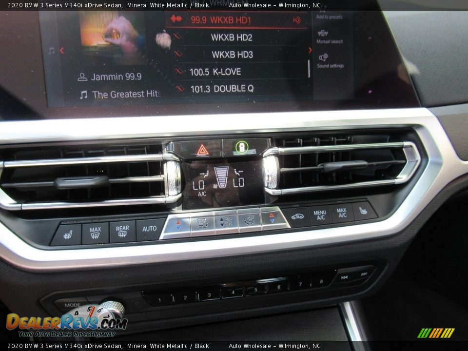 Controls of 2020 BMW 3 Series M340i xDrive Sedan Photo #17