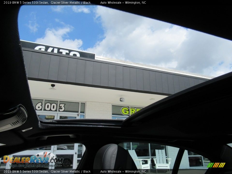 2019 BMW 5 Series 530i Sedan Glacier Silver Metallic / Black Photo #14