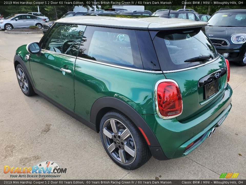 2019 Mini Hardtop Cooper S 2 Door 60 Years Edition 60 Years British Racing Green IV / 60 Years Dark Maroon Photo #3