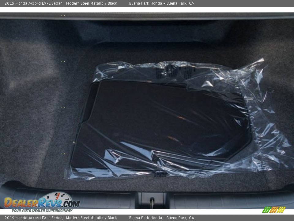 2019 Honda Accord EX-L Sedan Modern Steel Metallic / Black Photo #29
