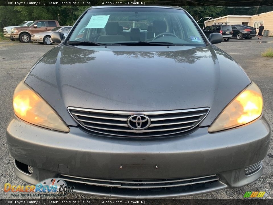 2006 Toyota Camry XLE Desert Sand Mica / Taupe Photo #8