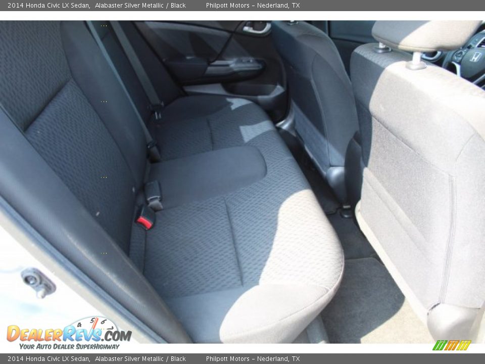 2014 Honda Civic LX Sedan Alabaster Silver Metallic / Black Photo #23