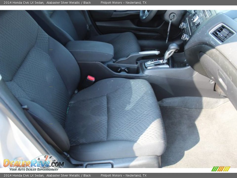 2014 Honda Civic LX Sedan Alabaster Silver Metallic / Black Photo #25