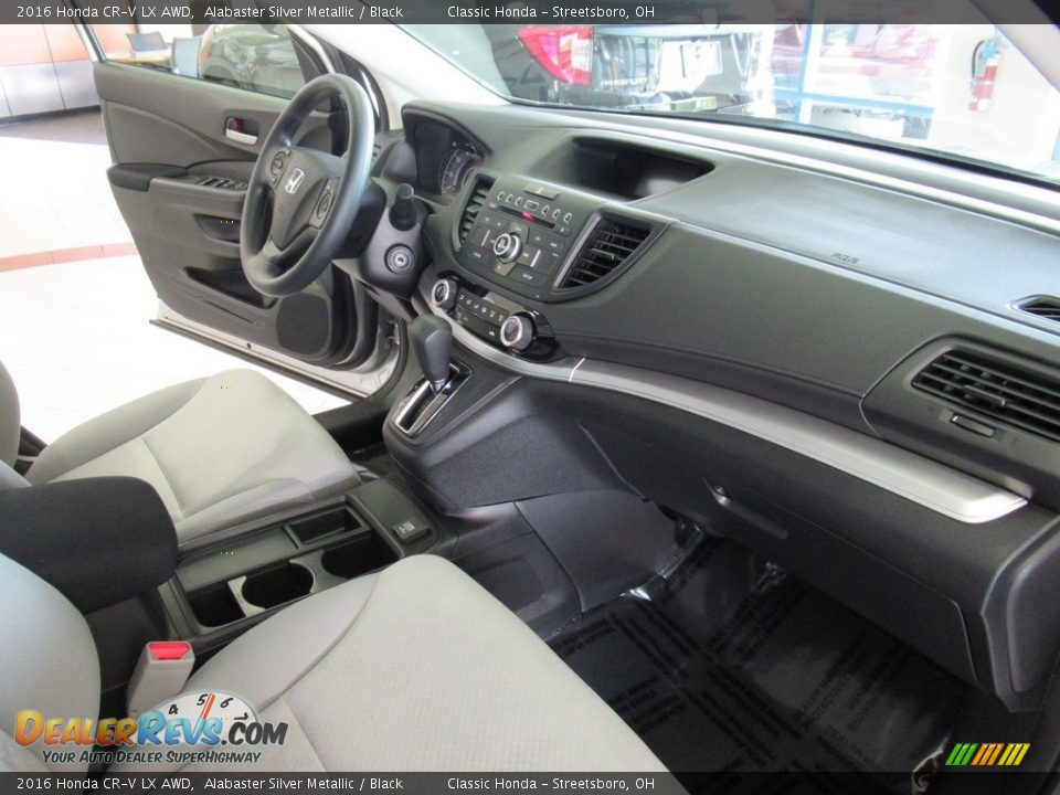 2016 Honda CR-V LX AWD Alabaster Silver Metallic / Black Photo #15