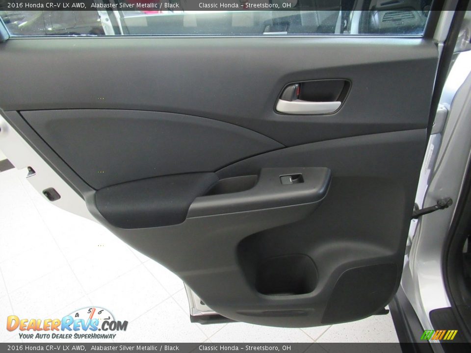 2016 Honda CR-V LX AWD Alabaster Silver Metallic / Black Photo #22