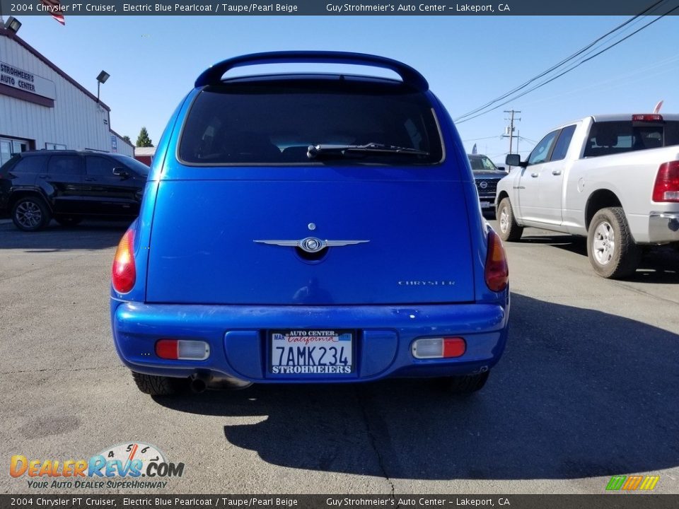 2004 Chrysler PT Cruiser Electric Blue Pearlcoat / Taupe/Pearl Beige Photo #4