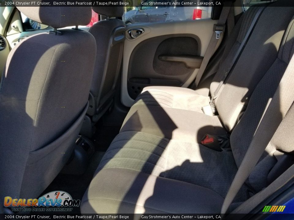 2004 Chrysler PT Cruiser Electric Blue Pearlcoat / Taupe/Pearl Beige Photo #8
