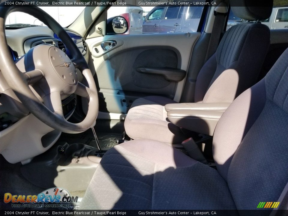 2004 Chrysler PT Cruiser Electric Blue Pearlcoat / Taupe/Pearl Beige Photo #9
