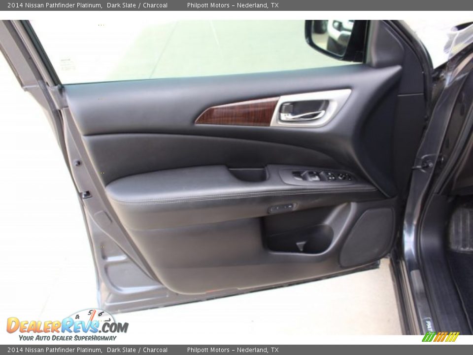 2014 Nissan Pathfinder Platinum Dark Slate / Charcoal Photo #12