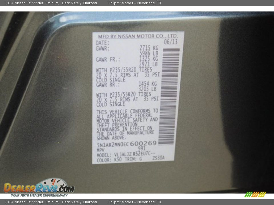 2014 Nissan Pathfinder Platinum Dark Slate / Charcoal Photo #36