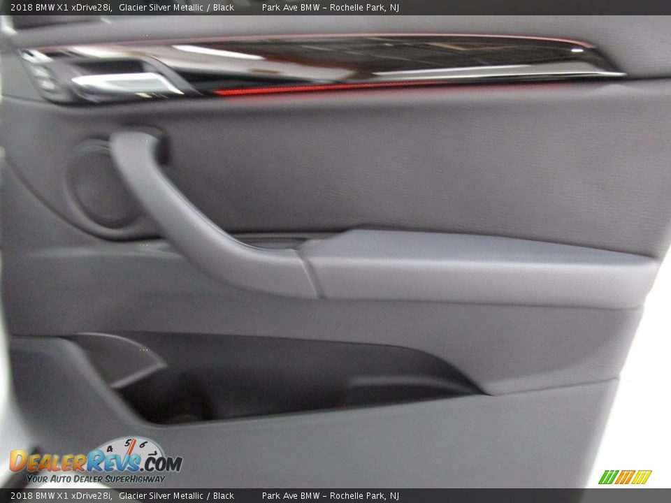 2018 BMW X1 xDrive28i Glacier Silver Metallic / Black Photo #13