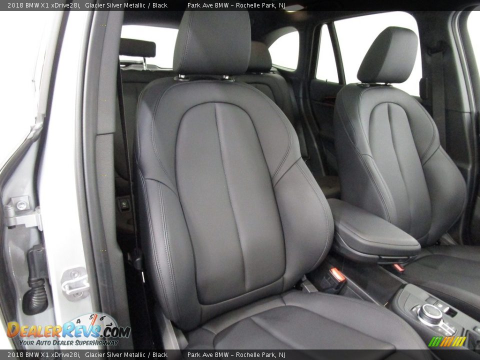 2018 BMW X1 xDrive28i Glacier Silver Metallic / Black Photo #14