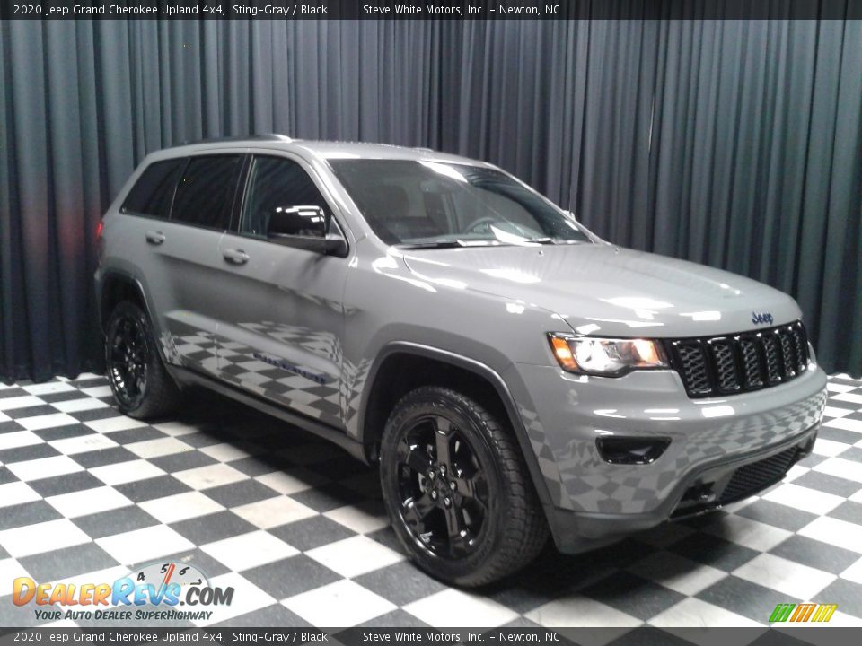 2020 Jeep Grand Cherokee Upland 4x4 Sting-Gray / Black Photo #4