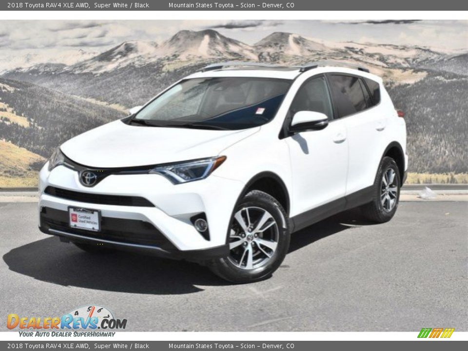 2018 Toyota RAV4 XLE AWD Super White / Black Photo #5
