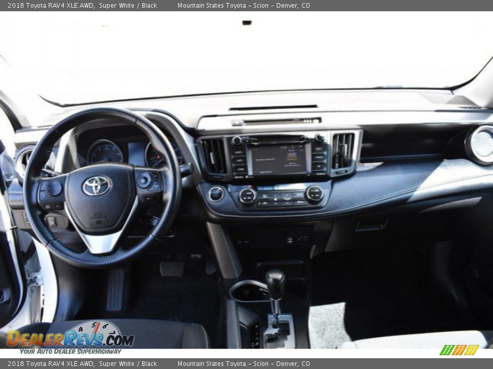 2018 Toyota RAV4 XLE AWD Super White / Black Photo #13