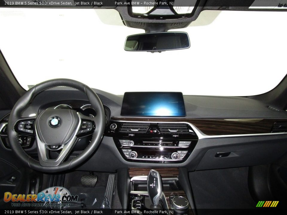 2019 BMW 5 Series 530i xDrive Sedan Jet Black / Black Photo #22