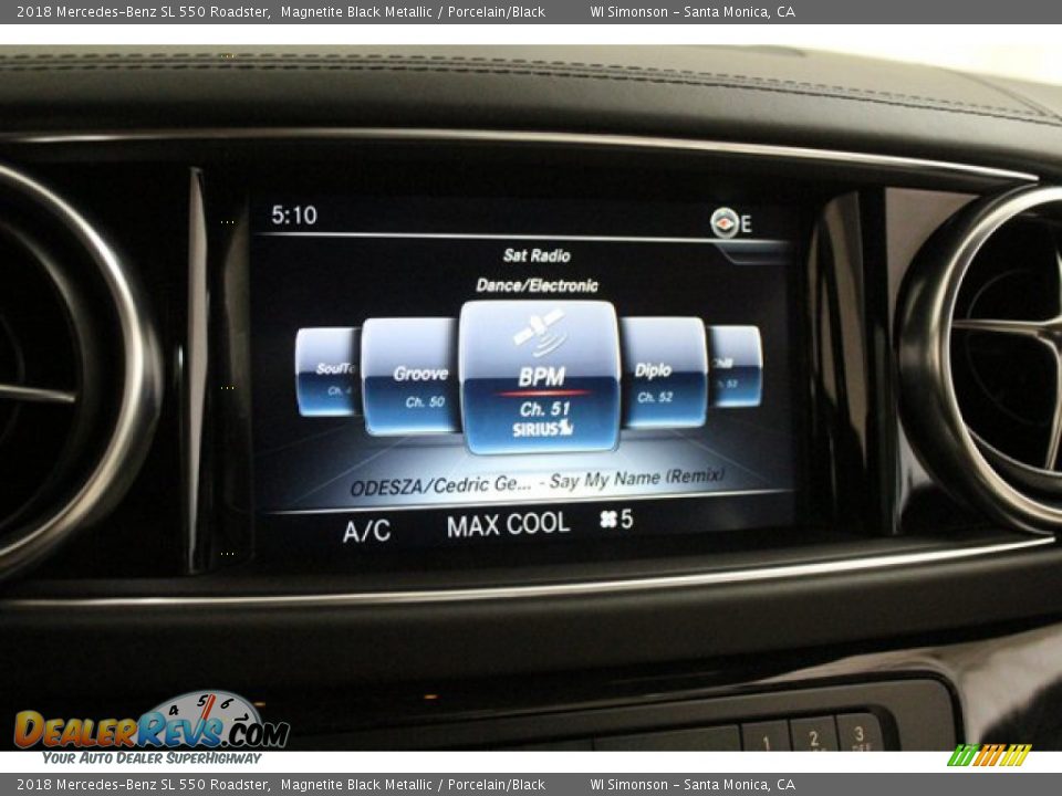 2018 Mercedes-Benz SL 550 Roadster Magnetite Black Metallic / Porcelain/Black Photo #19