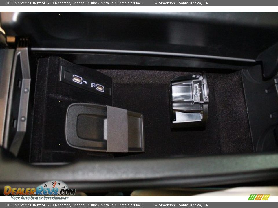 2018 Mercedes-Benz SL 550 Roadster Magnetite Black Metallic / Porcelain/Black Photo #29