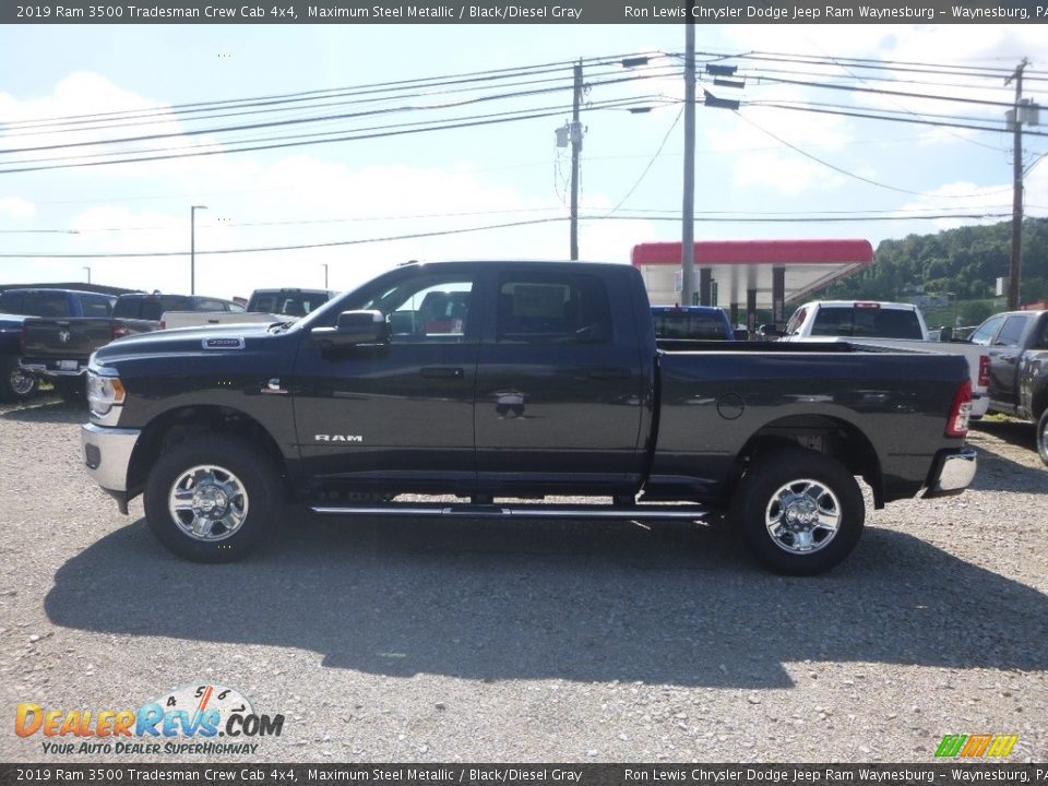 2019 Ram 3500 Tradesman Crew Cab 4x4 Maximum Steel Metallic / Black/Diesel Gray Photo #2