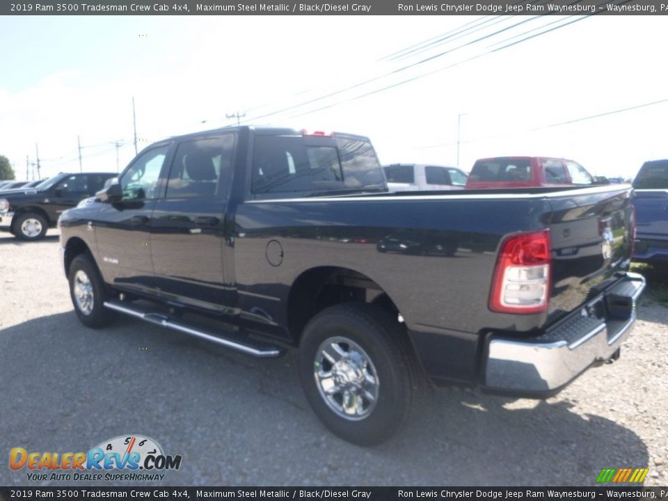 2019 Ram 3500 Tradesman Crew Cab 4x4 Maximum Steel Metallic / Black/Diesel Gray Photo #3