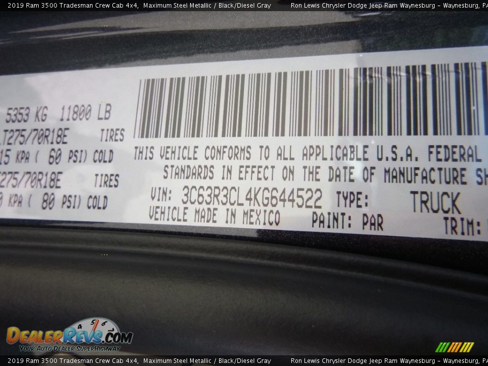 2019 Ram 3500 Tradesman Crew Cab 4x4 Maximum Steel Metallic / Black/Diesel Gray Photo #14