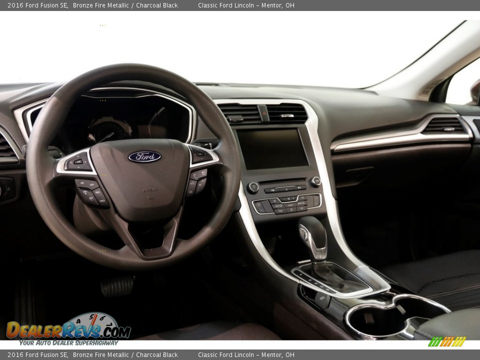 2016 Ford Fusion SE Bronze Fire Metallic / Charcoal Black Photo #7
